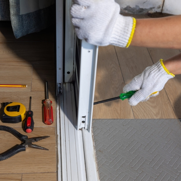 Sliding door services in Peoria, AZ